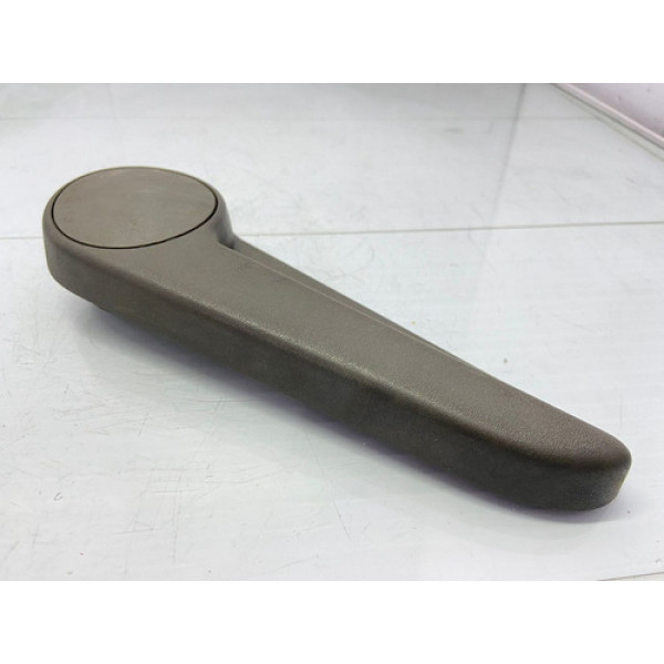 Alavanca Ajuste Altura Banco Diant Esq Nissan Sentra 08/12