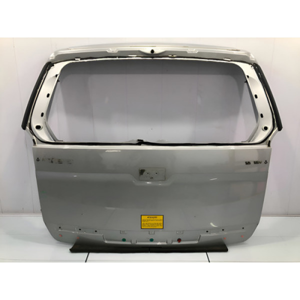 Capô Tampa Traseira Fiat Idea Adventure 2011/2018 Prateado