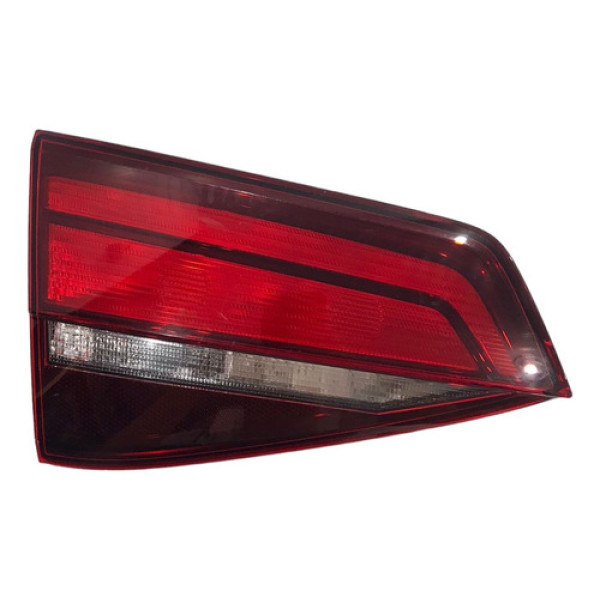 Lanterna Tampa Traseira Esquerda Vw Jetta 2.0 Aut 2013/2016 Esquerdo