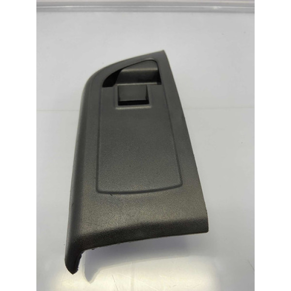 Moldura Comando Vidro Dianteiro Direito Gm Onix 2013/2016