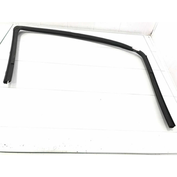 Borracha Canaleta Dianteira Esquerda Chevrolet Sonic 12/14