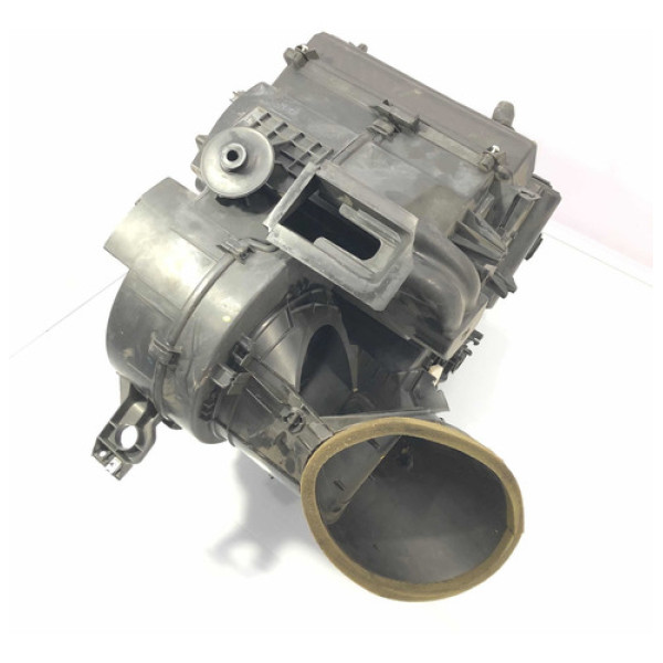 Caixa Ventilação Interna Peugeot 207 Ret Pasion Sw 5.a6.201.