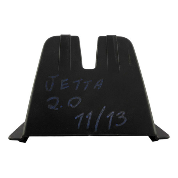 Moldura Fechadura Tampa Traseira Volkswagen Jetta 2011/2013