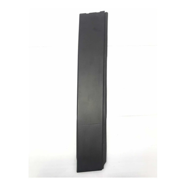 Acabamento Moldura Porta Tras Esquer Toyota Corolla 2015/18