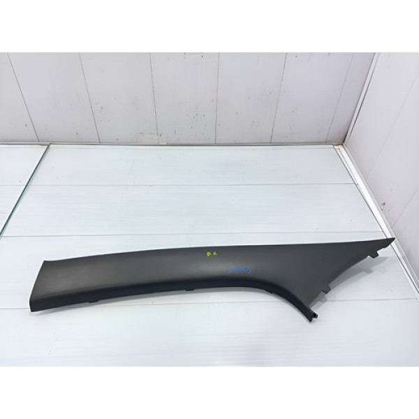 Moldura Coluna Para-brisa Esquerdo Renault Captur 17/23 Preto Listras