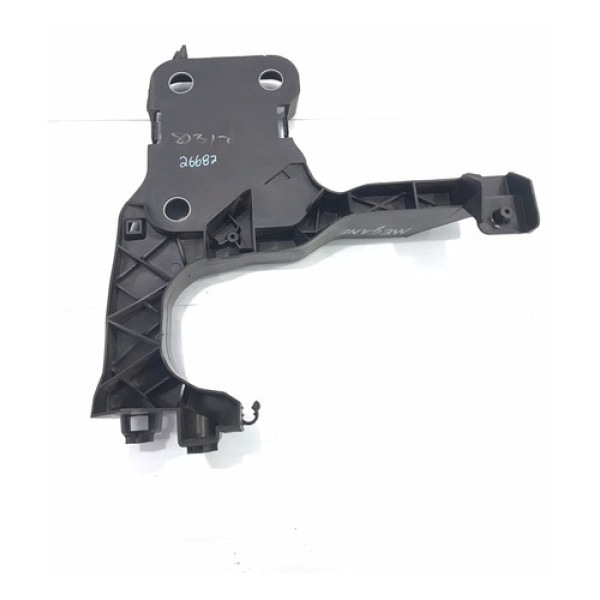 Alojamento Farol Esquerdo Renault Megane 2006/2012