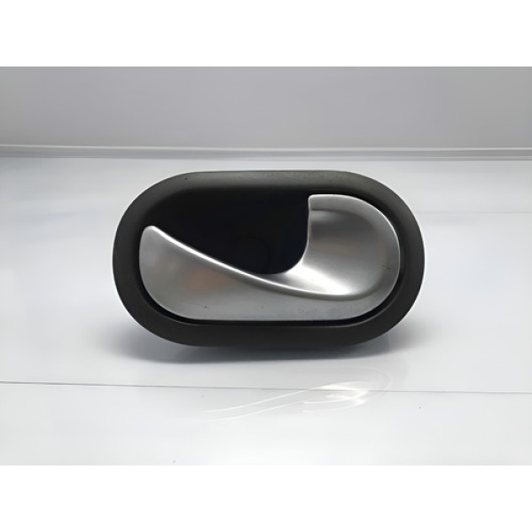 Puxador Interno Porta Dianteira Direita Renault Megane 2012 Dianteira