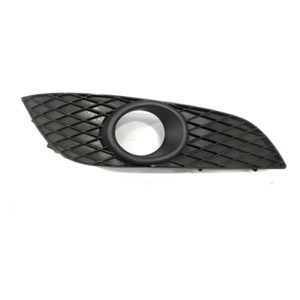 Moldura Milha Direito Paralelo Chevrolet Vectra Gt 2009/2012 Preto Direito