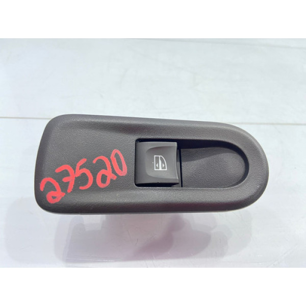 Botão Vidro Porta Traseira Esquerda Renault Oroch 2012/2021