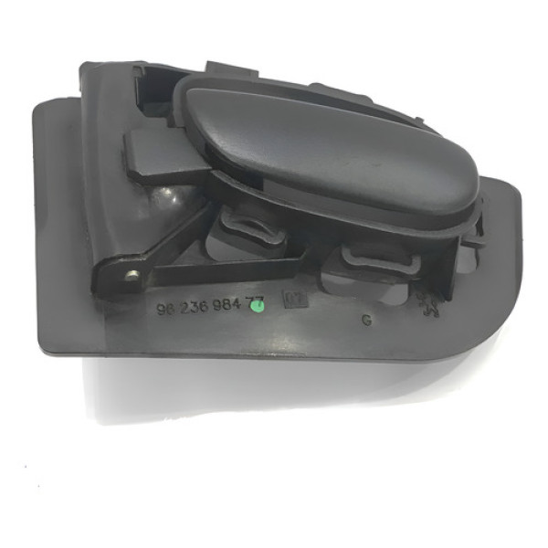 Puxador Interno Porta Traseira Esquerda Peugeot 207 Sw 07/15 Traseira