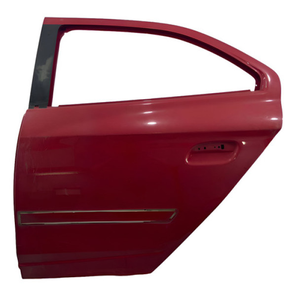 Porta Traseira Esquerda Chevrolet Onix Prisma 13/19 46980 Traseira Esquerda Vermelha
