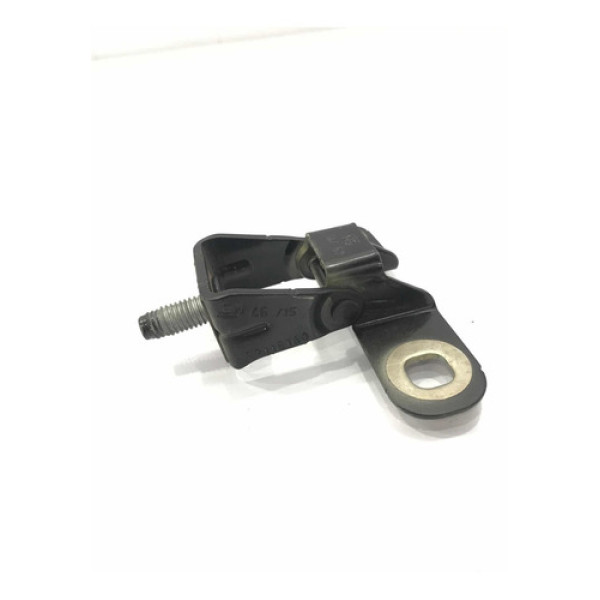 Dobradiça Capô Traseiro Chevrolet Onix 2015