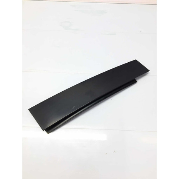 Moldura Quadro Janela Traseira E. Chevrolet Cruze Sedan 2015