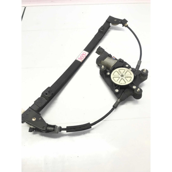 Máquina De Vidro Dianteiro Direito Fiat Palio Essence 09/13