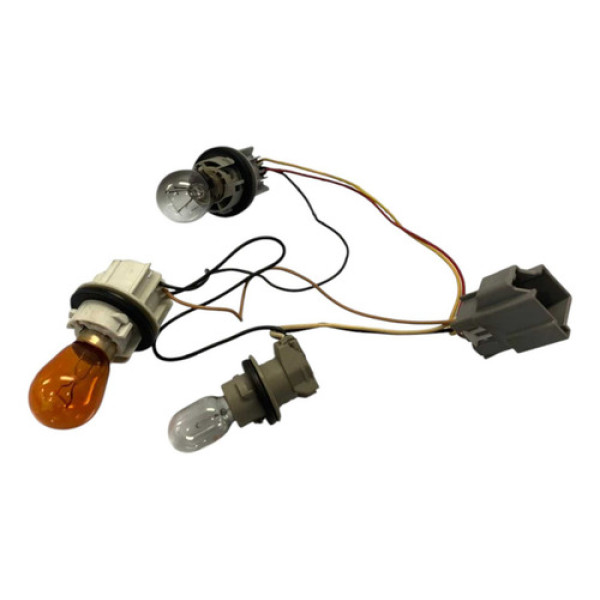 Chicote Lanterna Esquerda Ford New Fiesta 2015/2021