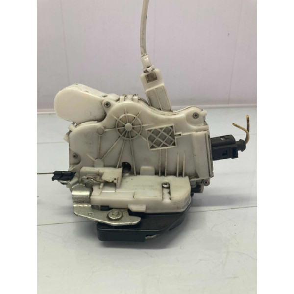 Fechadura Traseira Direita Volkswagen Voyage G5/g6 2012