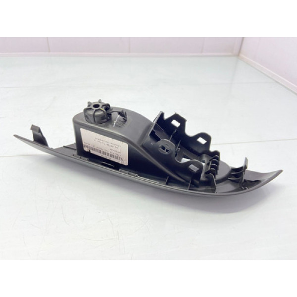 Moldura Botão Vidro Traseiro Direito Chevroet Cruze 2017/23