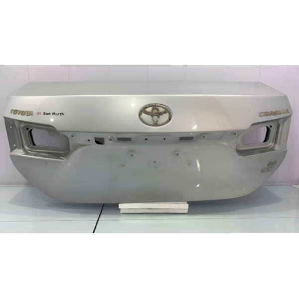 Capô Tampa Traseiro Toyota Corolla 2015/2019 Com Detalhes Prateado