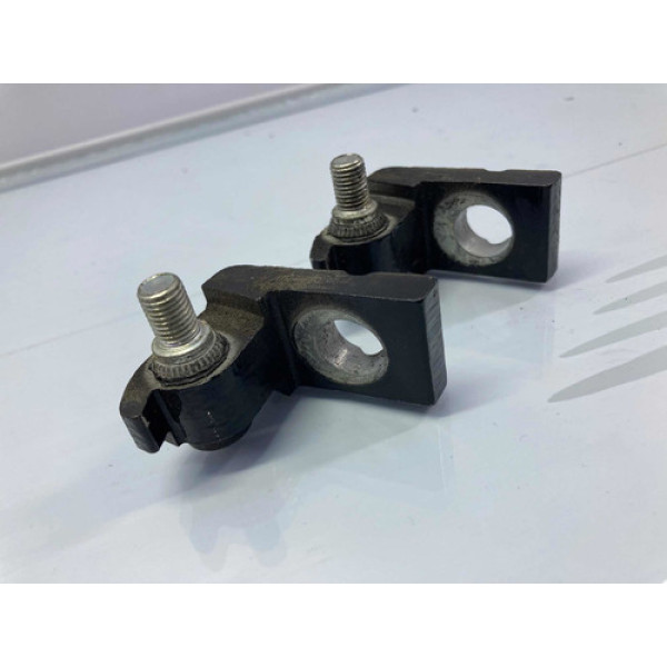 Batente Dobradiça Traseira Esquerda Volkswagen Fox 2013