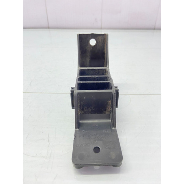 Suporte Guia Parachoque Traseiro Hyundai I30 2009/2012