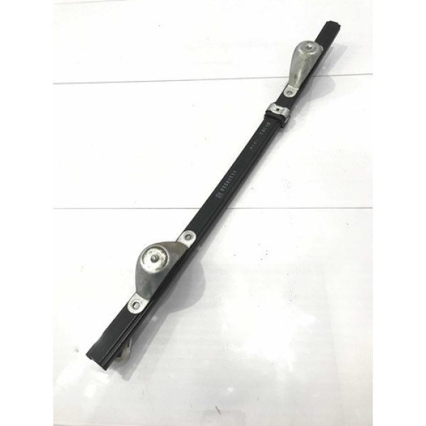 Guia Canaleta Vidro Dianteira Esquerda Vectra 2006/2012