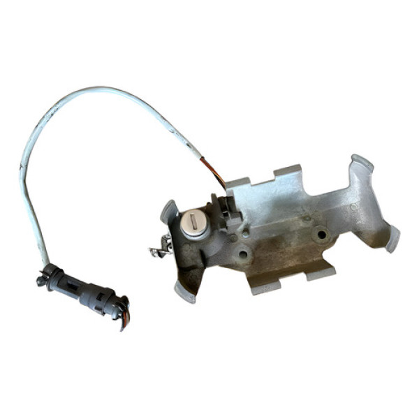 Suporte Maçaneta Dianteira Esquerda Chevrolet Corsa 2001/08 Dianteira