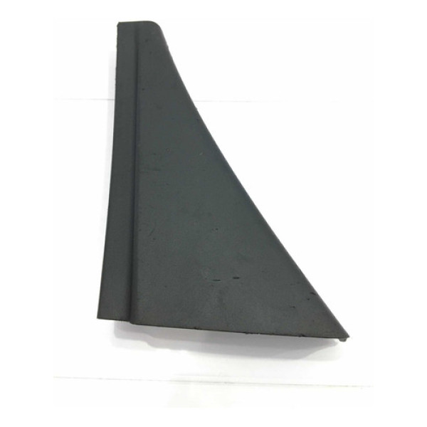 Acabamento Interno Traseiro Esq Toyota Hilux 21/22 C/detalhe