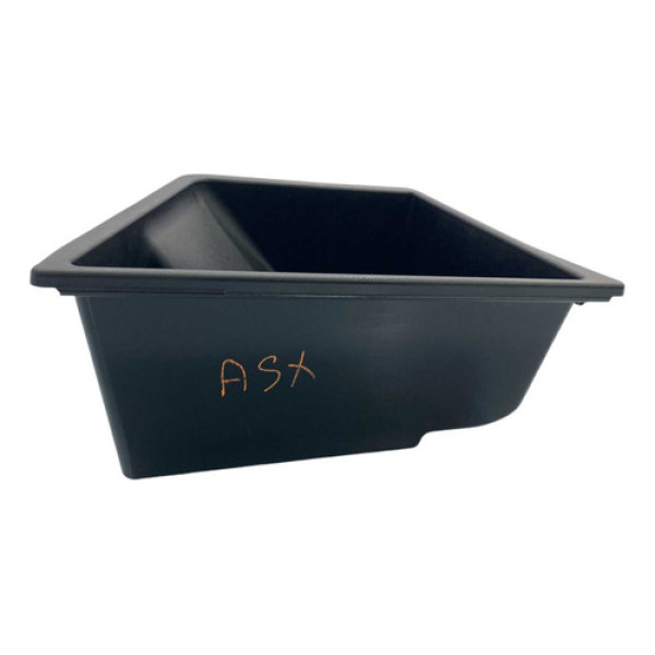 Moldura Porta Treco Porta Malas Direito Mitsubishi Asx 11/17