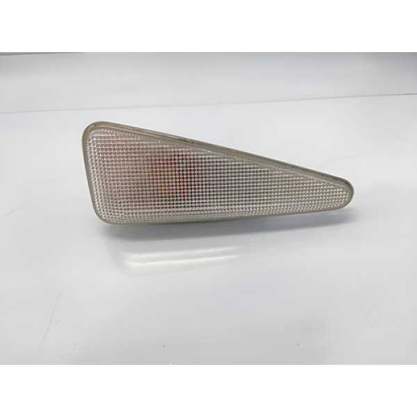 Pisca Pára-lama Dianteiro Esquerdo Renault Sandero 2007/2014 Preto