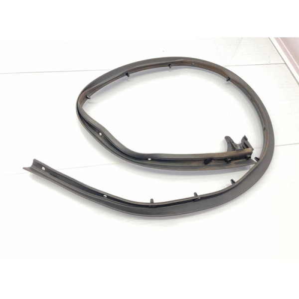 Borracha Guarda Pó Inferior Tras. Direita Renault Oroch 2018