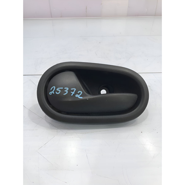 Maçaneta Interna Porta Traseira Esquerda Logan 2015/2020 Traseira