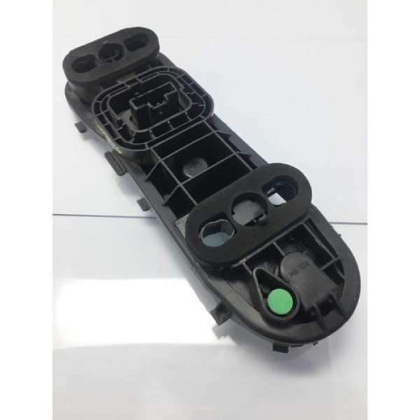 Soquete Circuito Lanterna Esquerdo Renault Duster 2017