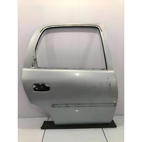 Porta Traseira Direita Chevrolet Corsa 2000/2010 Traseira Direita Prateado