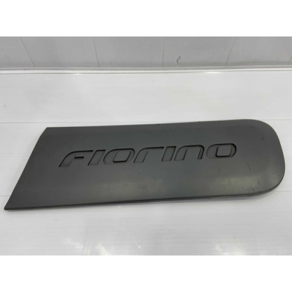 Friso Lateral Esquerdo Fiat Fiorino 2015