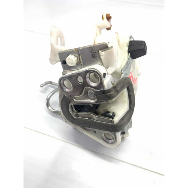 Fechadura Porta Dianteira Direita Toyota Etios 2013/2021