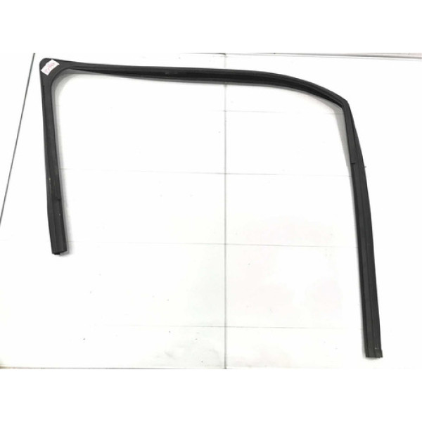 Borracha Canaleta Dianteira Esquerda Ford Fusion 2006/2009