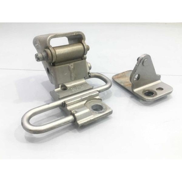 Dobradiça Limitador Porta Traseira Esq Volkswagen Polo 2013