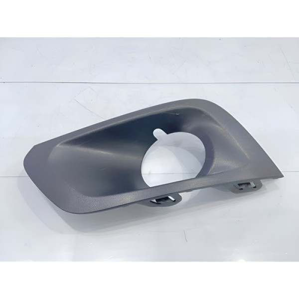 Moldura Farol De Milha Lado Esquerdo Chevrolet Onix 17/21 Preto