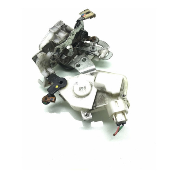 Fechadura Porta Traseira Direita Toyota Etios 2013/2021