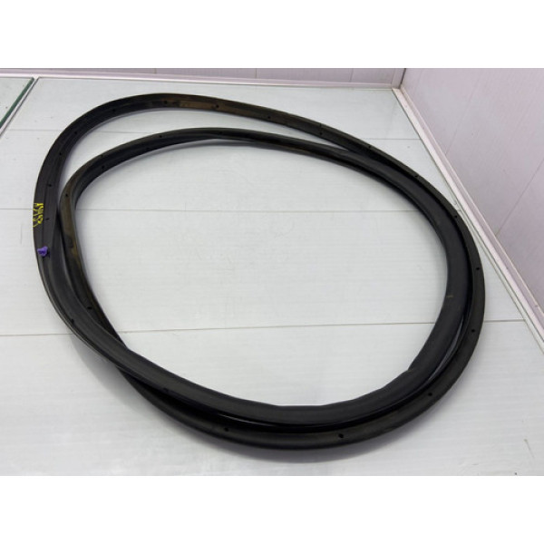 Borracha Vedação Porta Traseira Dir Chevrolet Cruze 17/23