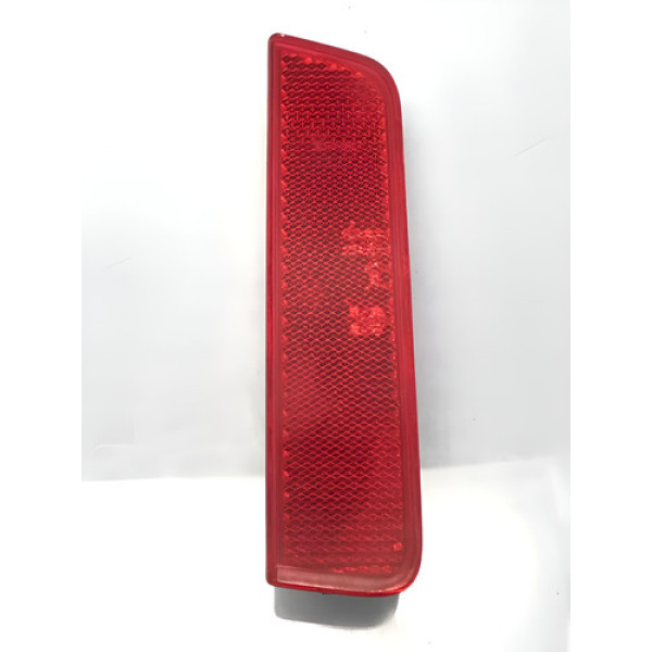 Olho De Gato Traseiro Direito Renault Duster 2016 Vermelho