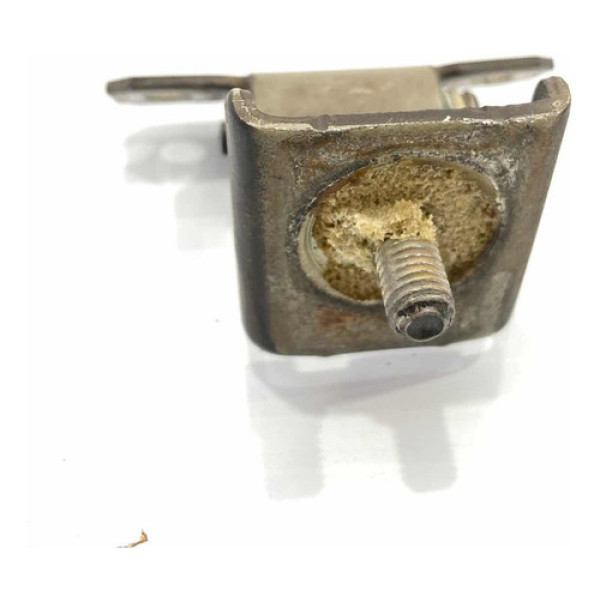 Dobradiça Capo Traseiro Renault Clio 2013/2016