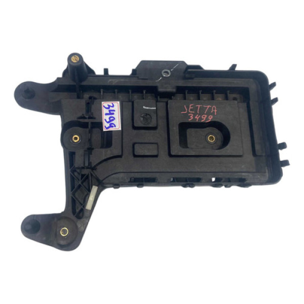Suporte Caixa Bandeja Bateria Volkswagen Jetta 2011/2016