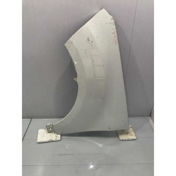 Pára-lama Esquerdo Ford Eco 2013/2018