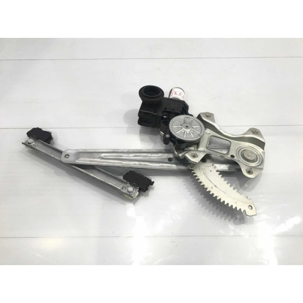 Máquina Vidro Porta Traseira Esquerda Nissan Kicks 2016