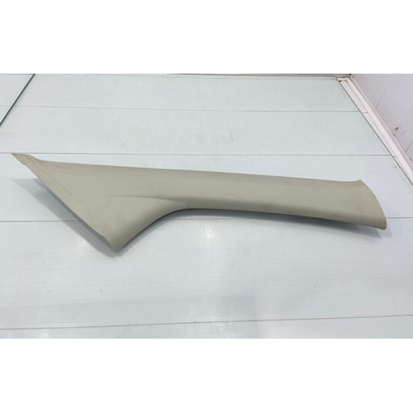 Moldura Coluna Para-brisa Lado Direito Vw Up 2014/2019