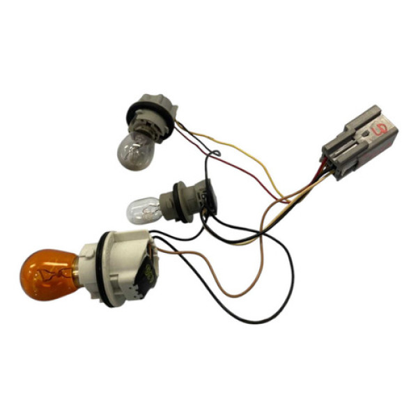 Chicote Lanterna Direita Ford New Fiesta 2015/2021