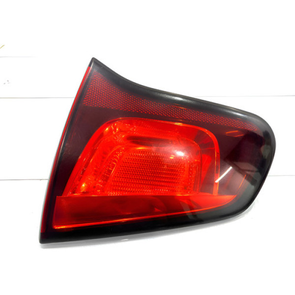 Lanterna Tampa Traseira Direita Citroen C3 2012/2021 Direito Vermelho