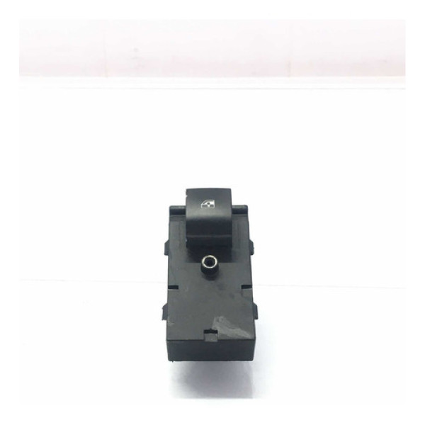 Botão Comando Traseira Direita Chevrolet Cruze Sedan 2015