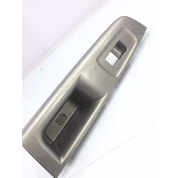 Moldura Botão Vidro Elétrico Dianteiro Direito Subaru  09/12